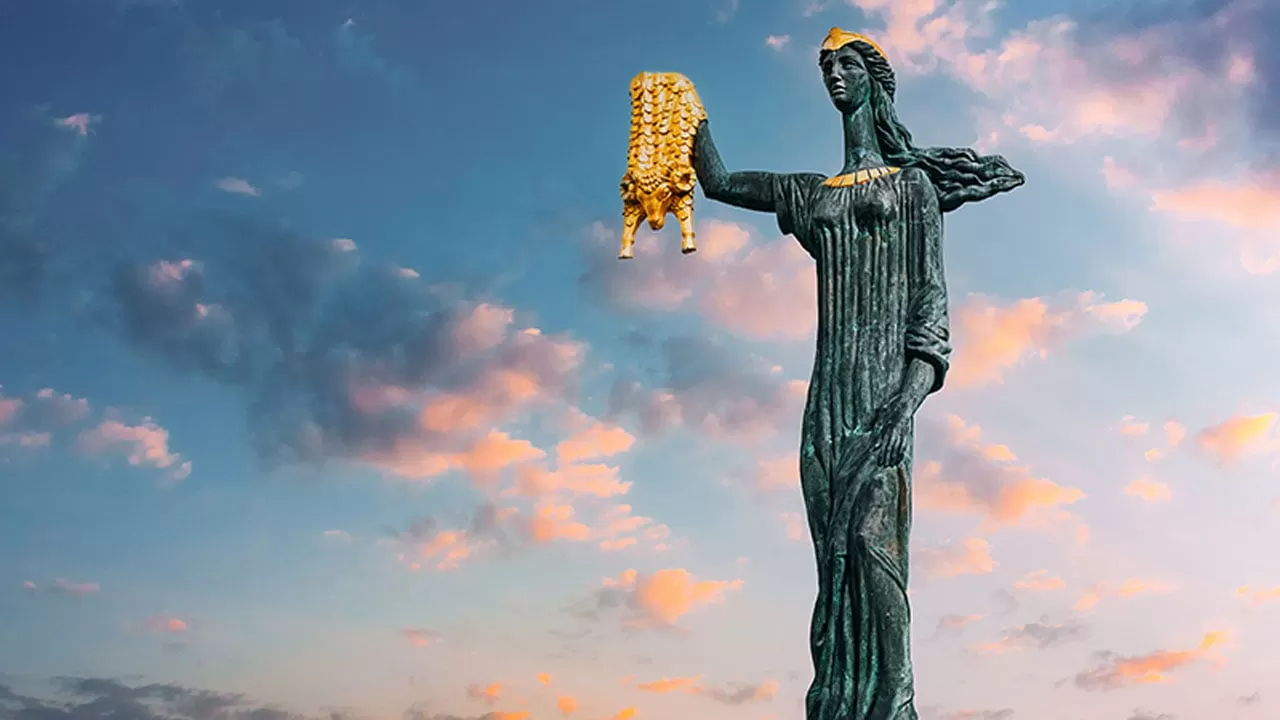 Batum Avrupa Meydanı Rehberi Karadeniz’in Kalbindeki Avrupa